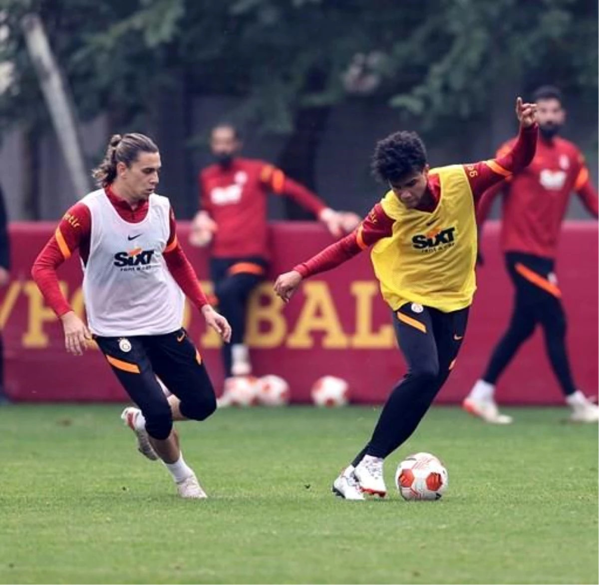 Galatasaray\'da Lokomotiv Moskova maçı hazırlıkları başladı