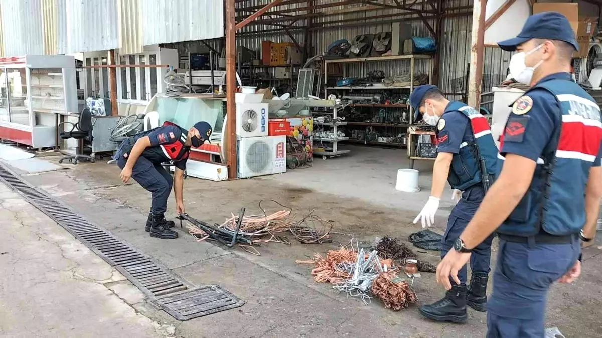 İnşaat sahiplerinin korkulu rüyaları, jandarma tarafından yakalandı