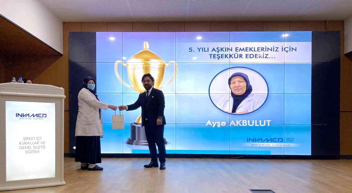 INVAMED-RD Global\'den "Hızlı Koşanlar" ödül töreni