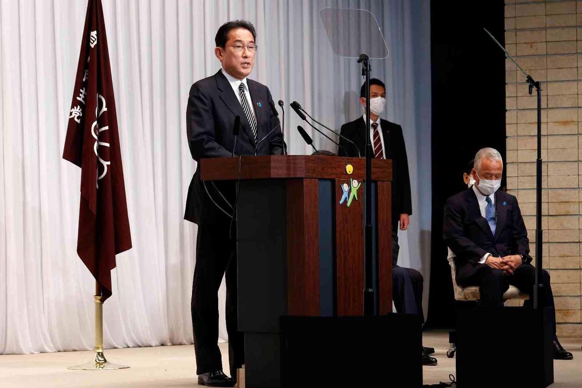Japonya\'da seçimin galibi Başbakan Kishida önceliklerini açıkladı