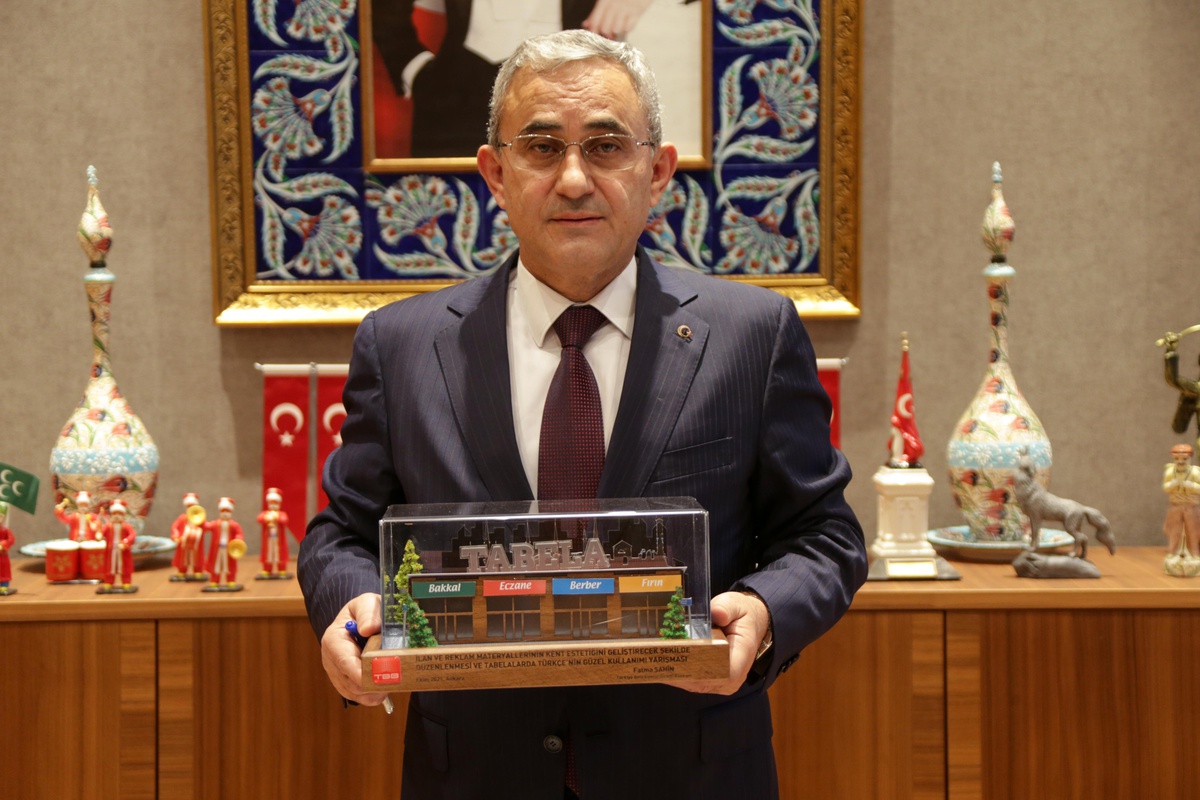 Kütahya Belediyesinin "Kentini Kendin Tasarla Projesi"ne ödül