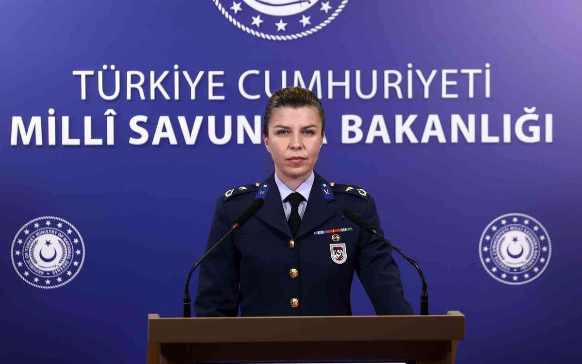 MSB: "Ekim ayında yurt içinde ve sınır ötesinde 3\'ü büyük, 24\'ü orta çaplı olmak üzere 27 operasyon icra edilmiş ve 279 terörist etkisiz hale...