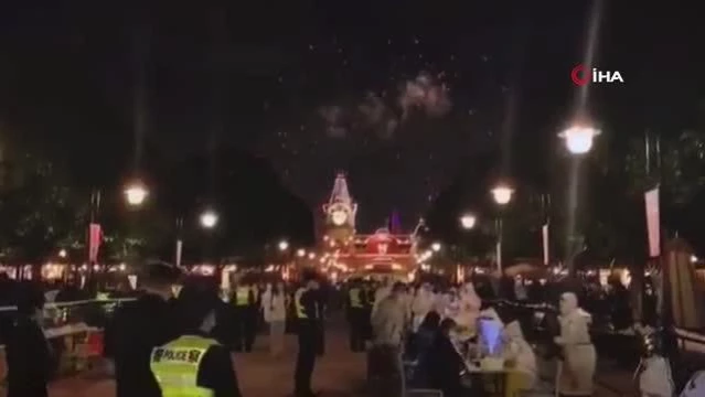 Çin'deki Disneyland parkını ziyaret eden 34 bin kişi karantinaya alındı