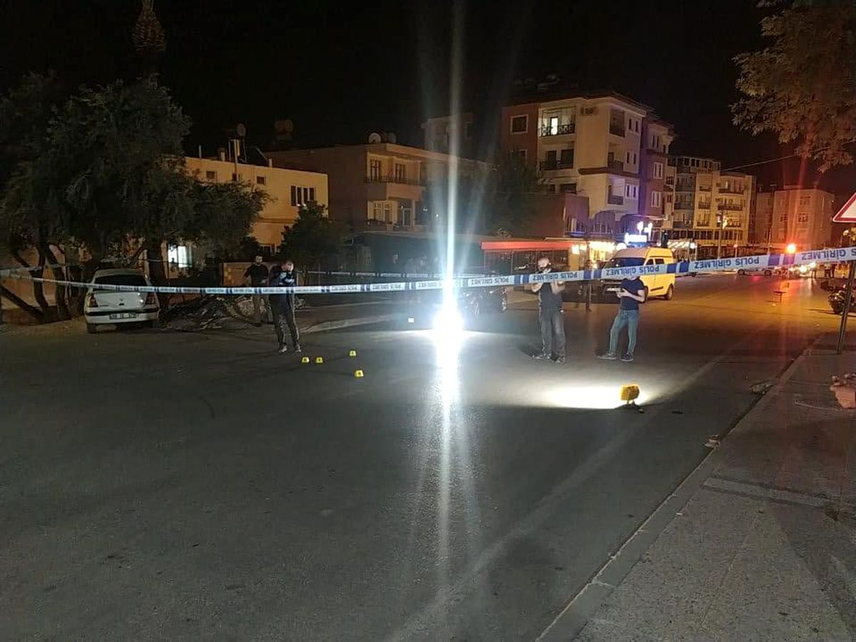 Sokakta eski eşi tarafından vurulan kadın yaralandı