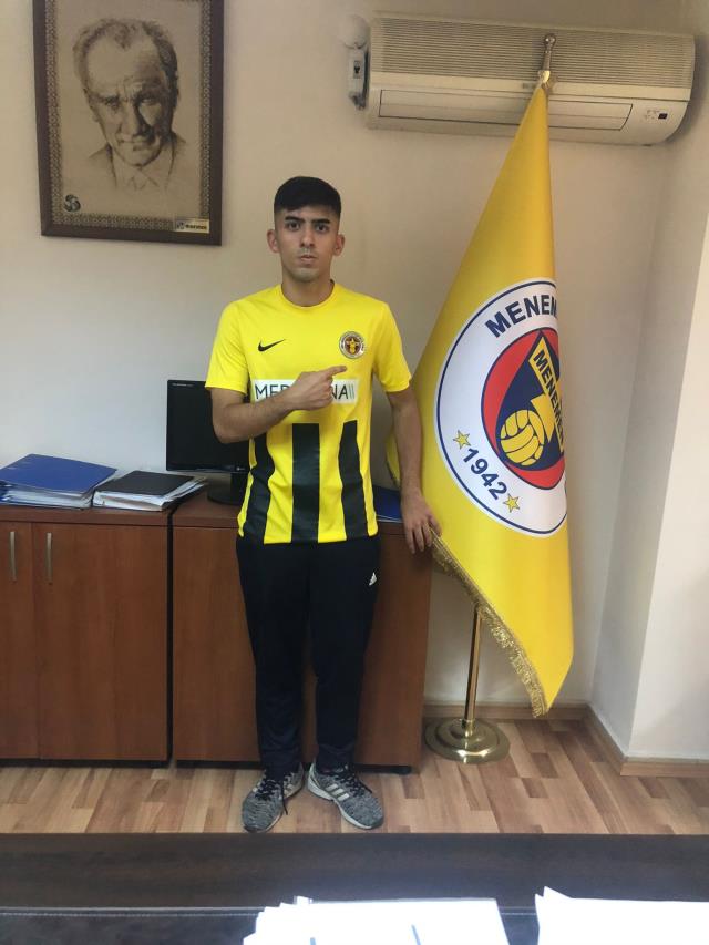 Menemenspor genç yetenek Mehmet Alper Özdemir ile sözleşme imzaladı