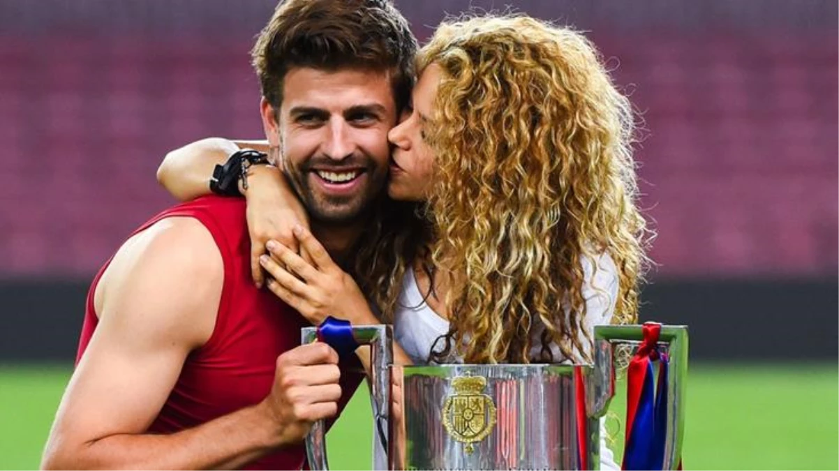 Shakira ve Pique\'nin pozu gündem oldu! Sosyal medyada ilk kez böyle cesur fotoğraf paylaştılar