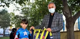 Trabzonsporlu Başkandan, Fenerbahçeli Mehmet Can'a forma hediyesi