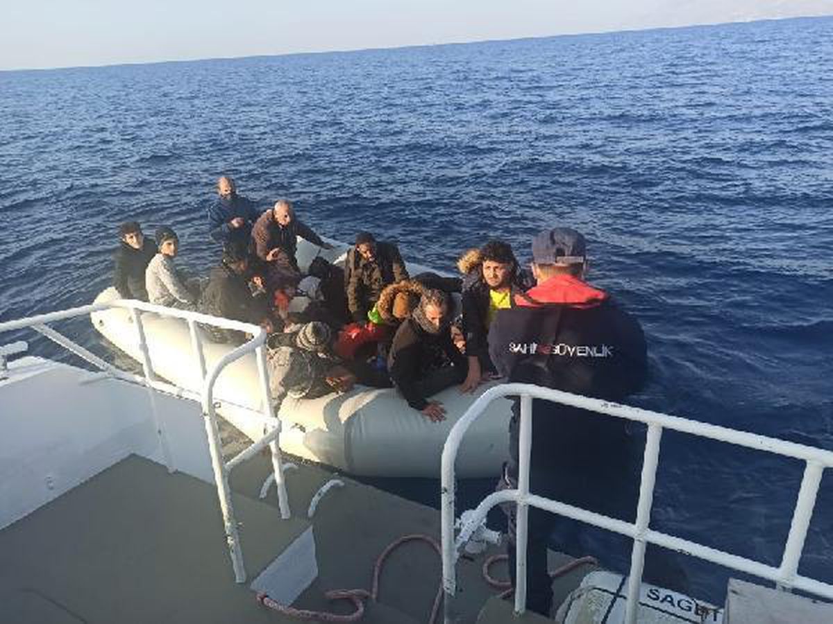 Bodrum\'da 21 kaçak göçmen kurtarıldı