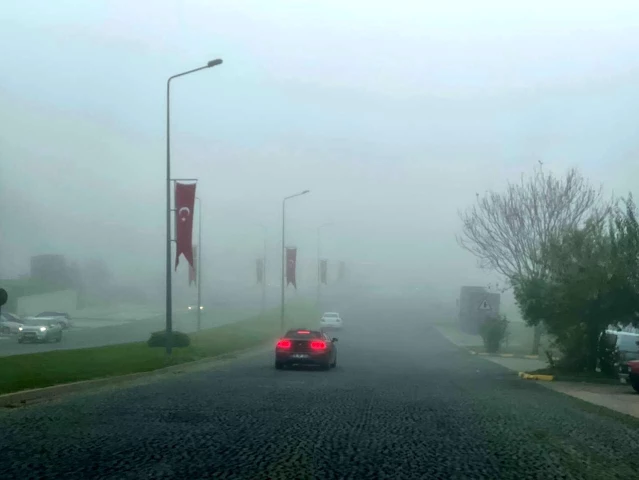 Bursa'da sabah saatlerinde yoğun sis etkili oldu
