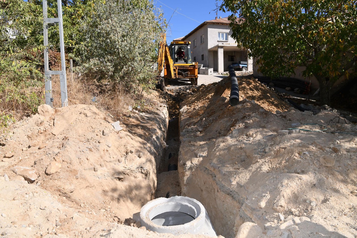 Doğanşehir Elmalı Kanalizasyon çalışmaları