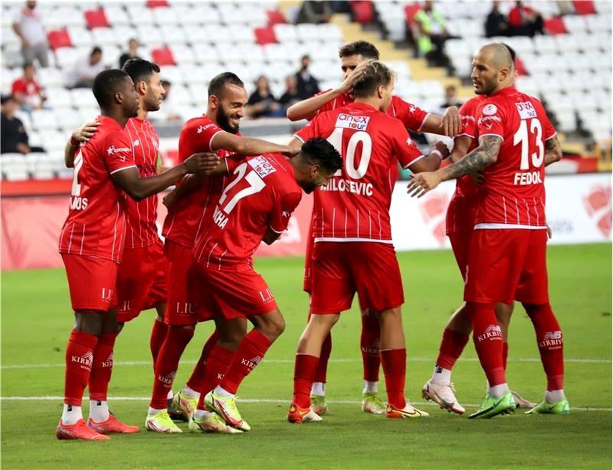 FT Antalyaspor\'un kupadaki rakibi Amed Sportif oldu