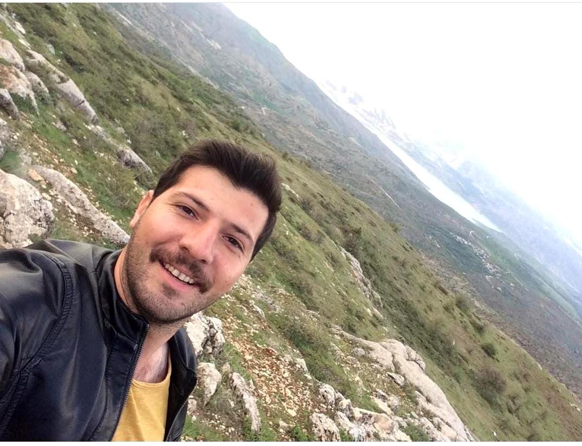 Genç öğretmen trafik kazasında hayatını kaybetti