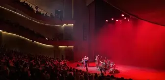 Grammy ödüllü Chris Botti AKM'de konser verdi