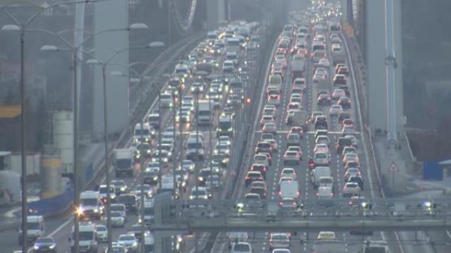 İstanbul'un 4 ilçesinde yaşayanlara yönelik hava kirliliği uyarısı: Trafiğin yoğun olduğu saatlerde dışarıda bulunmayın