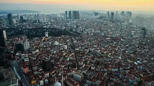 İstanbul'da hava kirliliği uyarısı: Trafiğin yoğun olduğu saatlerde dışarıda bulunmayın