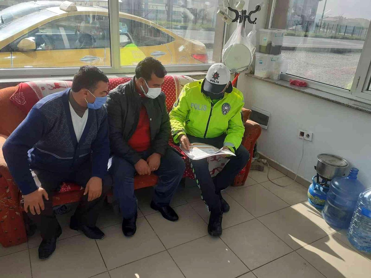 Kars\'ta taksiciler 12 kural hakkında bilgilendirildi