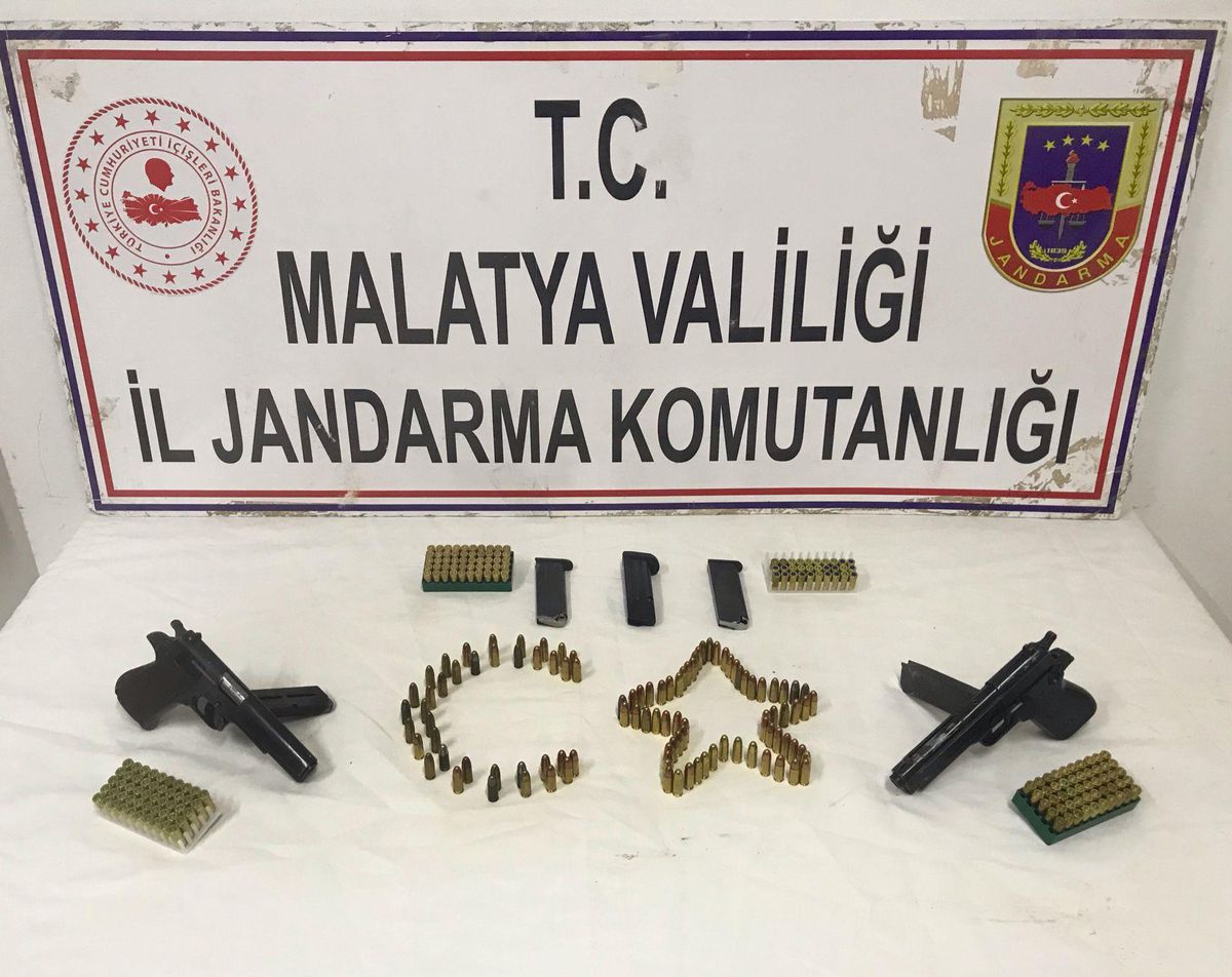 Son dakika haberi! Malatya\'da sosyal medyadan terör örgütü propagandası yapan şüpheli yakalandı