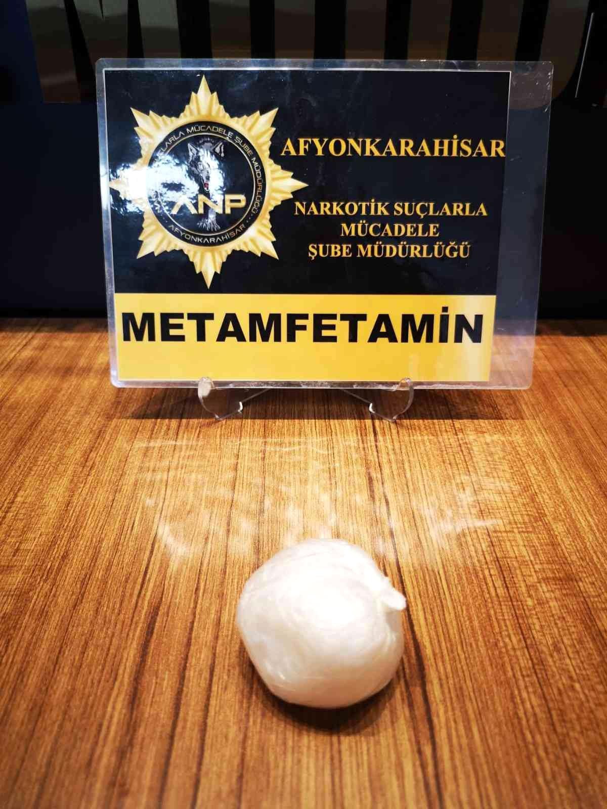 Otobüs terminalinde uyuşturucuyla yakalandı, tutuklanıp cezaevine gönderildi
