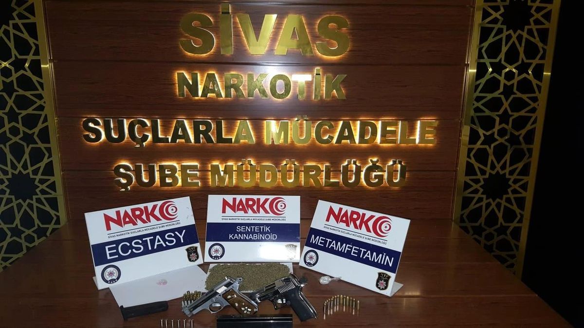 Sivas\'ta 51 kişi hakkında işlem yapıldı 5 kişi tutuklandı
