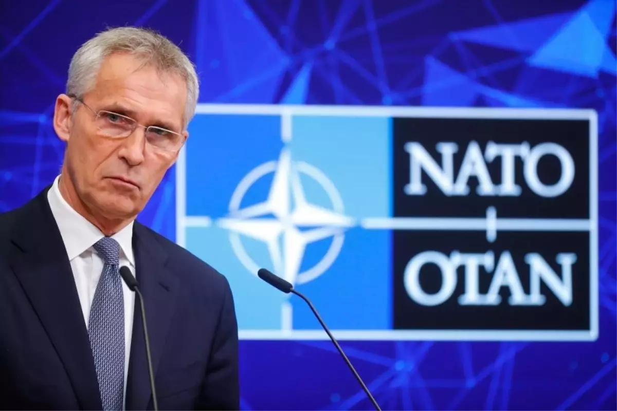 Stoltenberg: "Ordular küresel iklim çabalarına ayak uydurmalı"