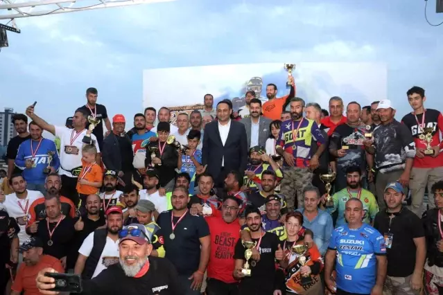 Toroslar'da Enduro Motofest Yarışları düzenlendi