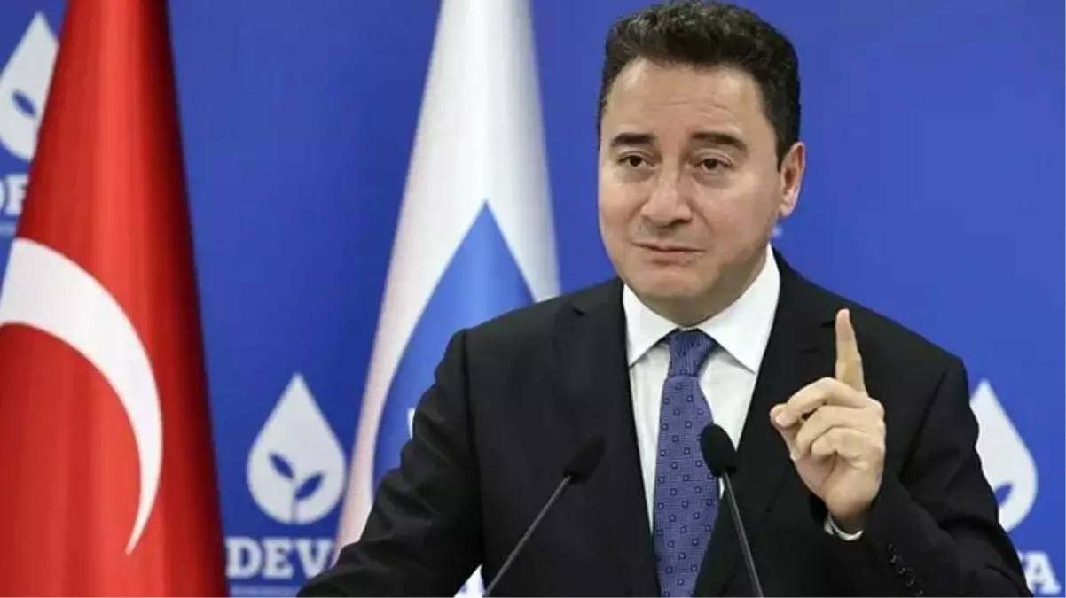 DEVA Partisi Genel Başkanı Ali Babacan, Erdoğan\'a yüklendi: Enflasyon hukukla, adaletle düşer