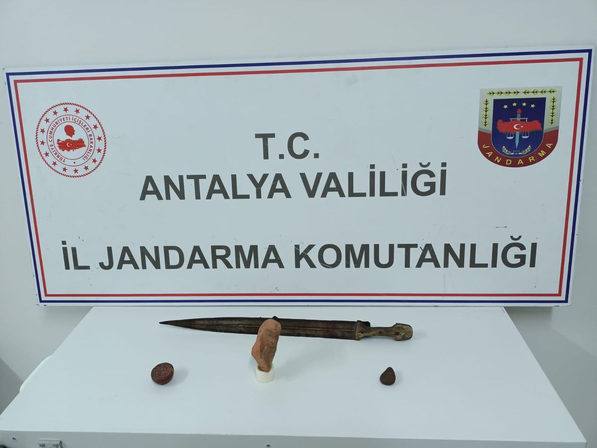 Antalya\'da tarihi eser operasyonunda 1 şüpheli yakalandı