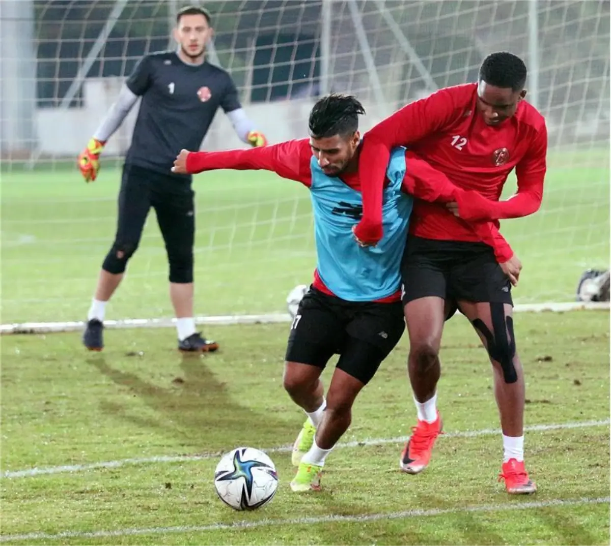 Antalyaspor, Altay maçının hazırlıklarına başladı