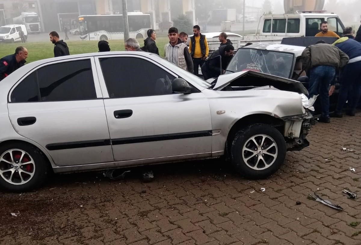 Bingöl\'de trafik kazası: 6 yaralı