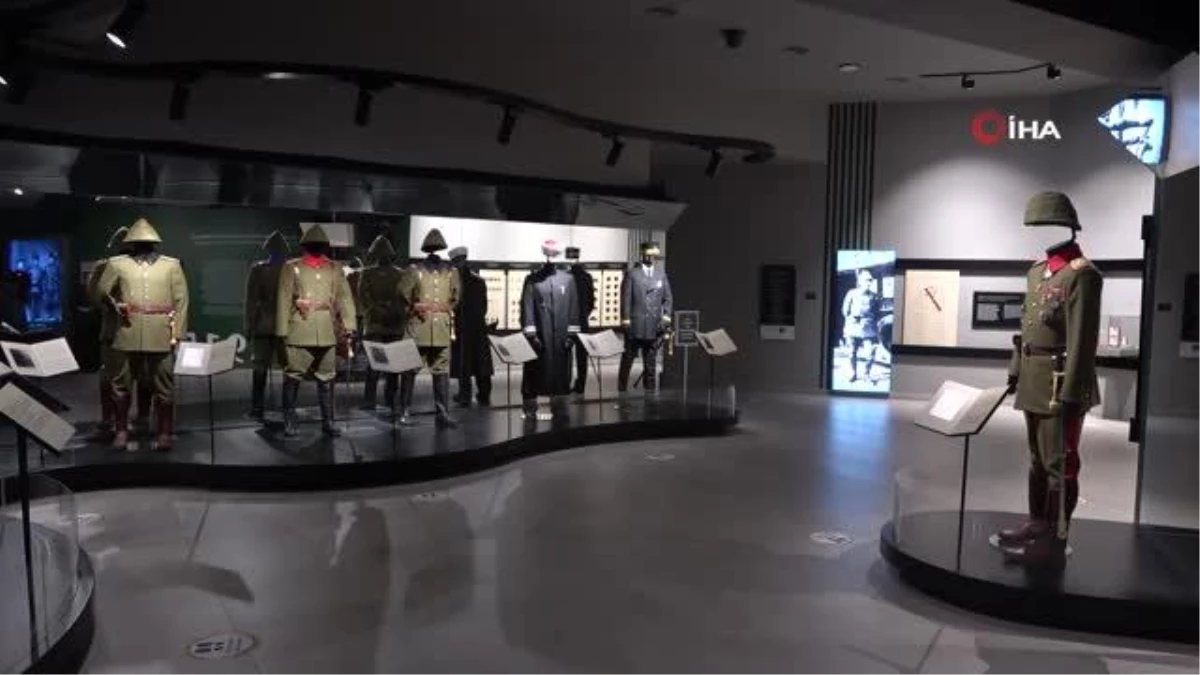 Son dakika haberleri... Çanakkale Savaşları\'ndaki Osmanlı üniformaları sergisi açıldı