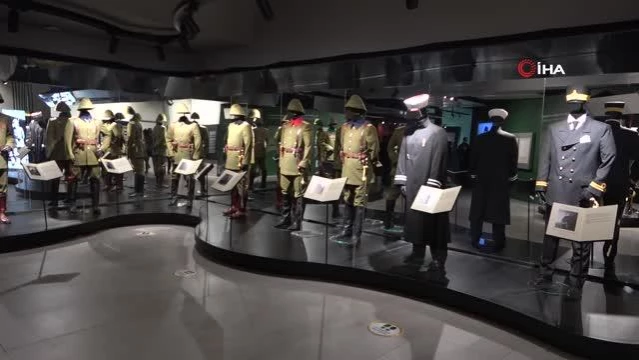 Son dakika haberleri... Çanakkale Savaşları'ndaki Osmanlı üniformaları sergisi açıldı