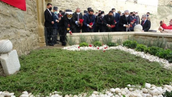 Son dakika haberleri... ÇANAKKALE - Çanakkale Savaşları'nın ilk şehitleri anıldı