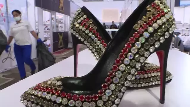 Eksposhoes Ayakkabı Moda Saraciye Fuarı