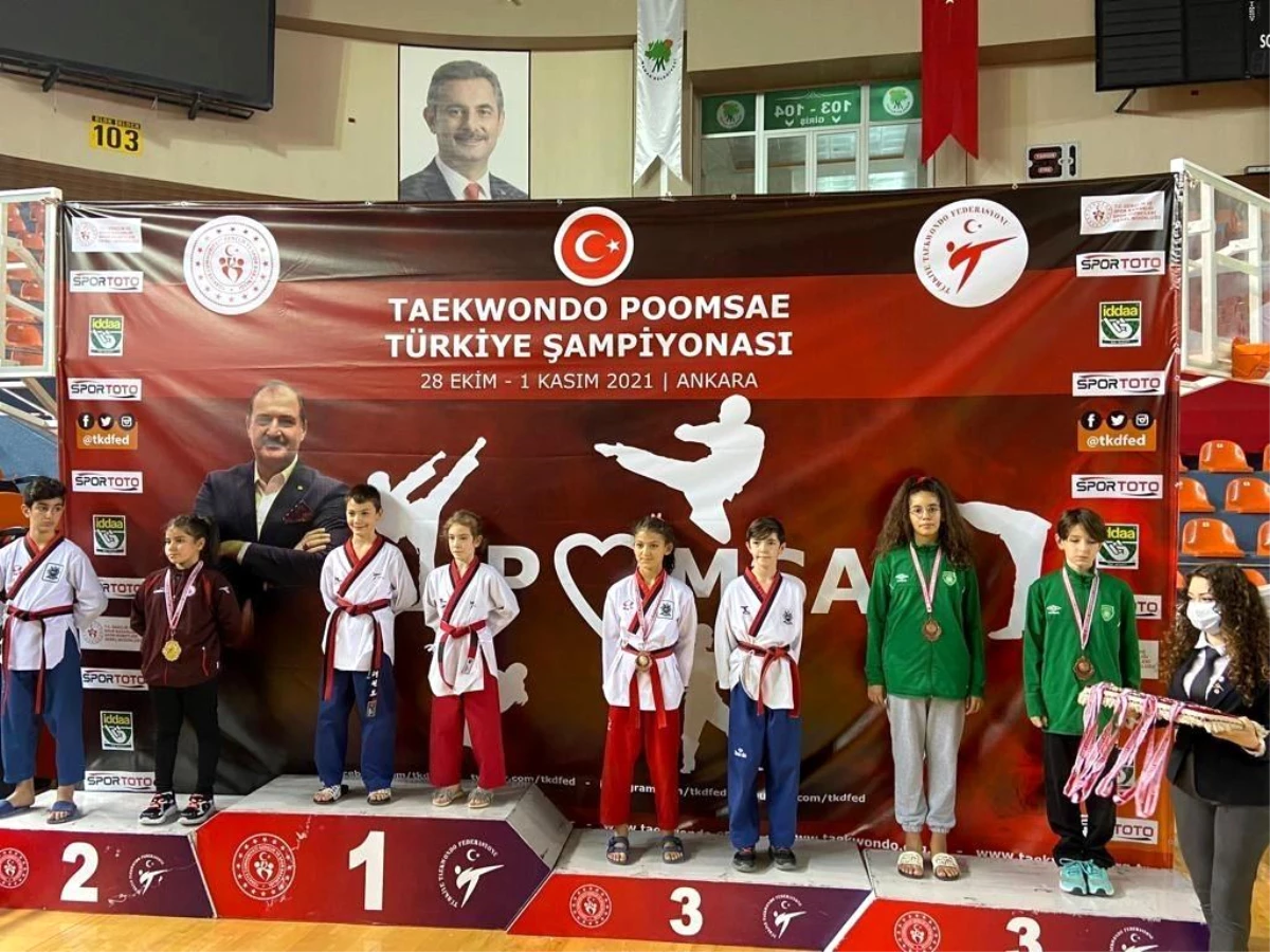 Gaziemir\'in şampiyon taekwondocuları