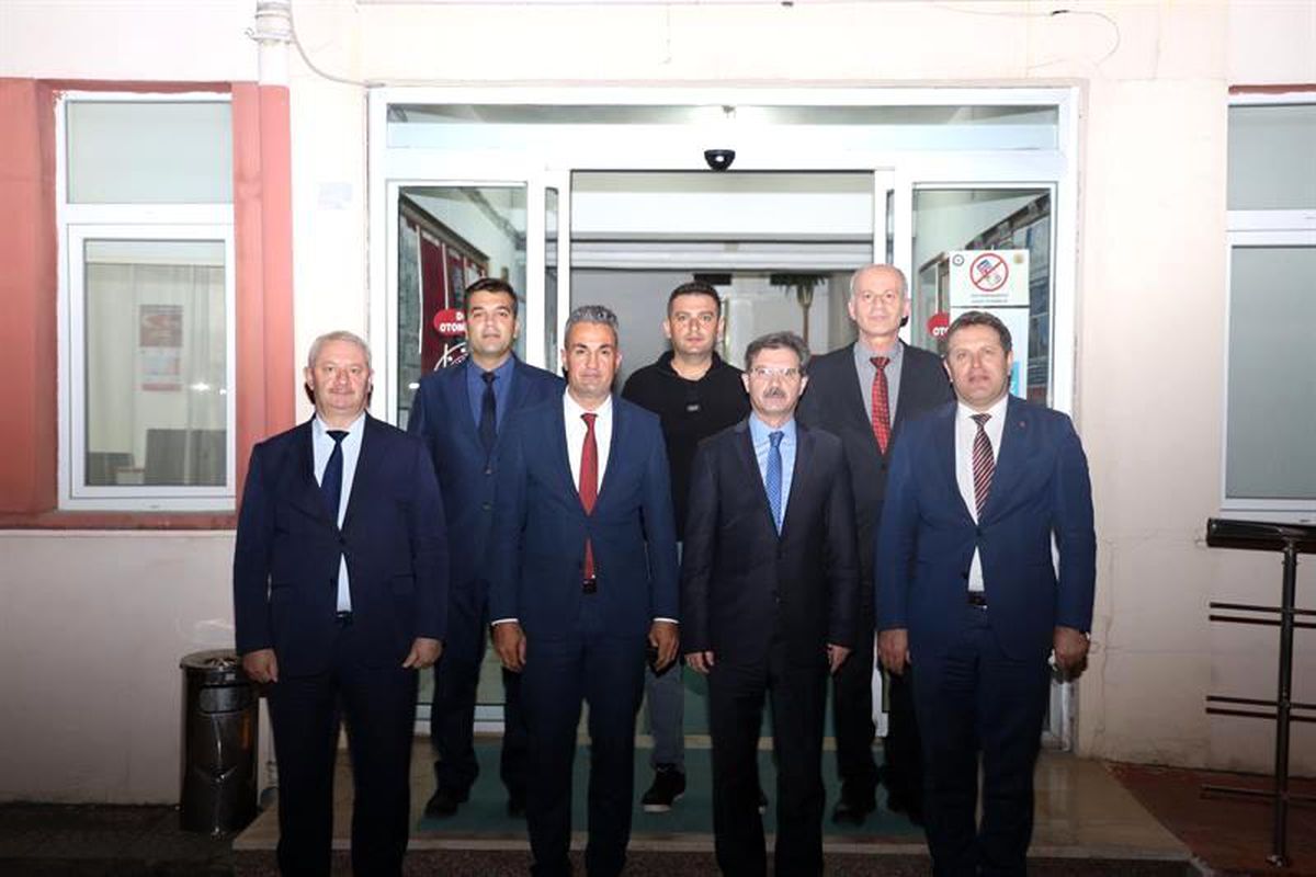Gıda ve Kontrol Genel Müdürü Harun Seçkin, bir takım ziyaretler için Bilecik\'e geldi
