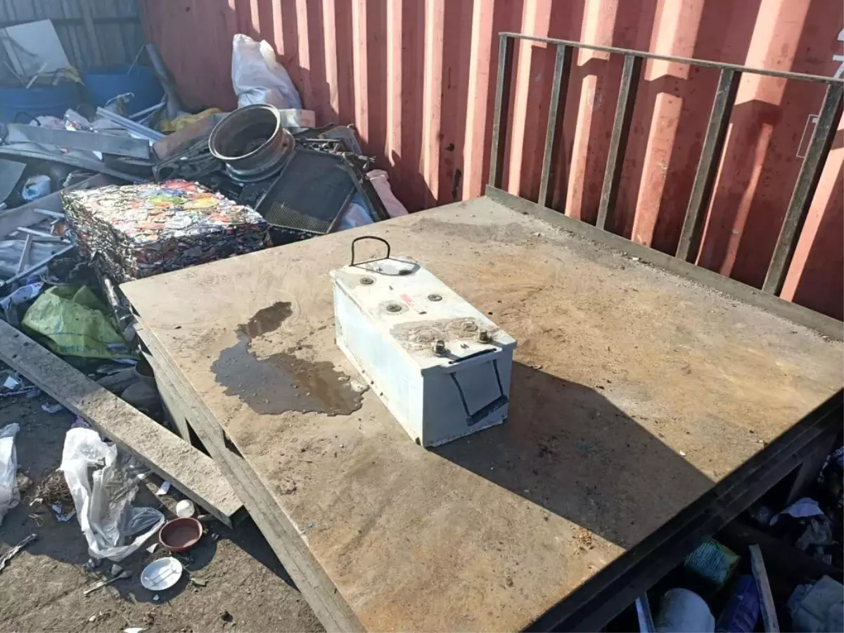 Son dakika haber! Jandarma çalıntı aküleri hurdacıya satılmak üzereyken ele geçirdi