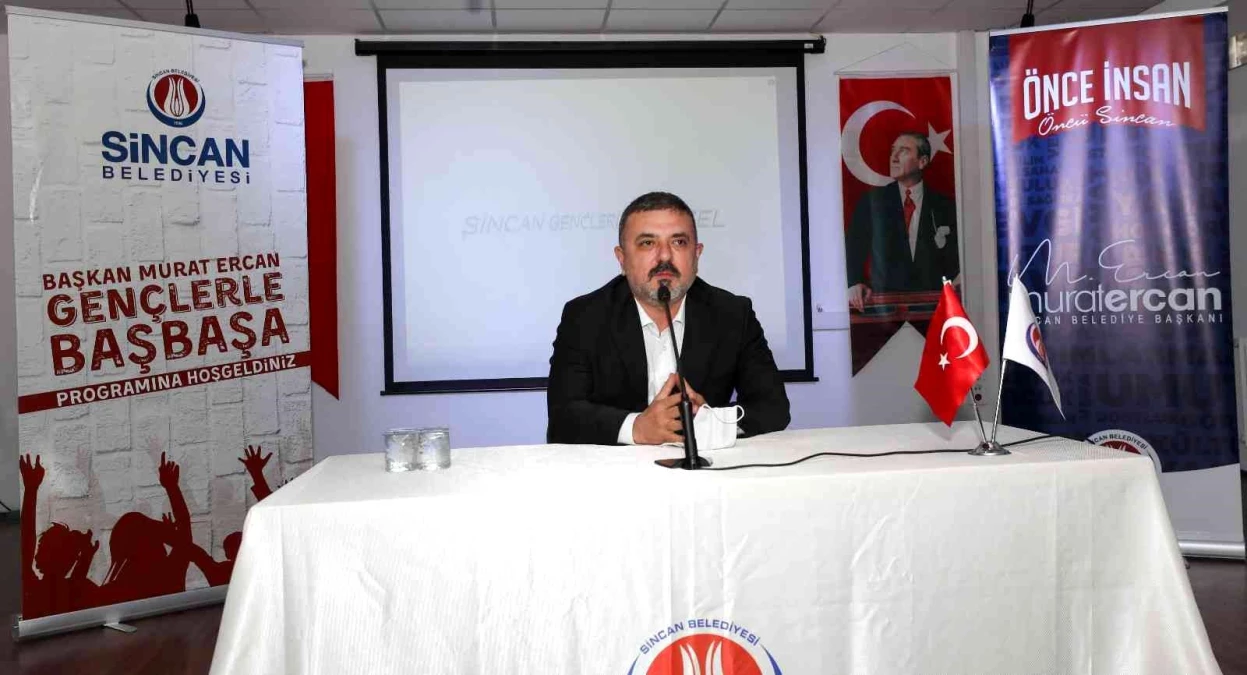 Sincan Belediye Başkanı Ercan "Gençlerle Baş Başa" programına devam ediyor