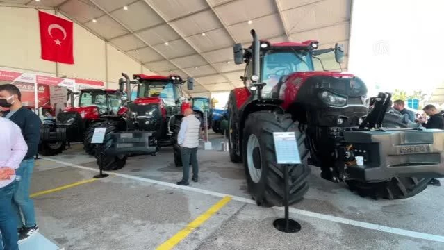 Türk Traktör'ün son model ürünleri Adana Uluslararası Tarım Fuarı'nda