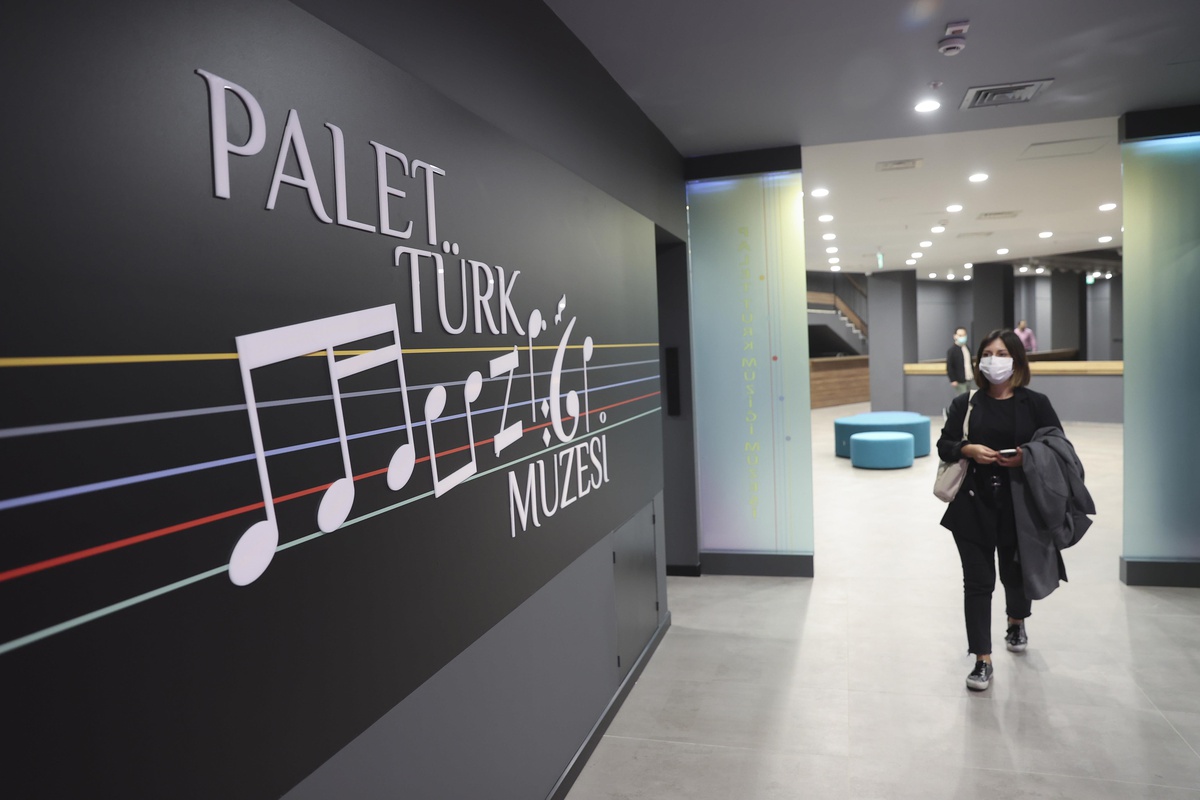 Türkiye\'nin gelecekteki sanatçıları bu okulda yetişiyor