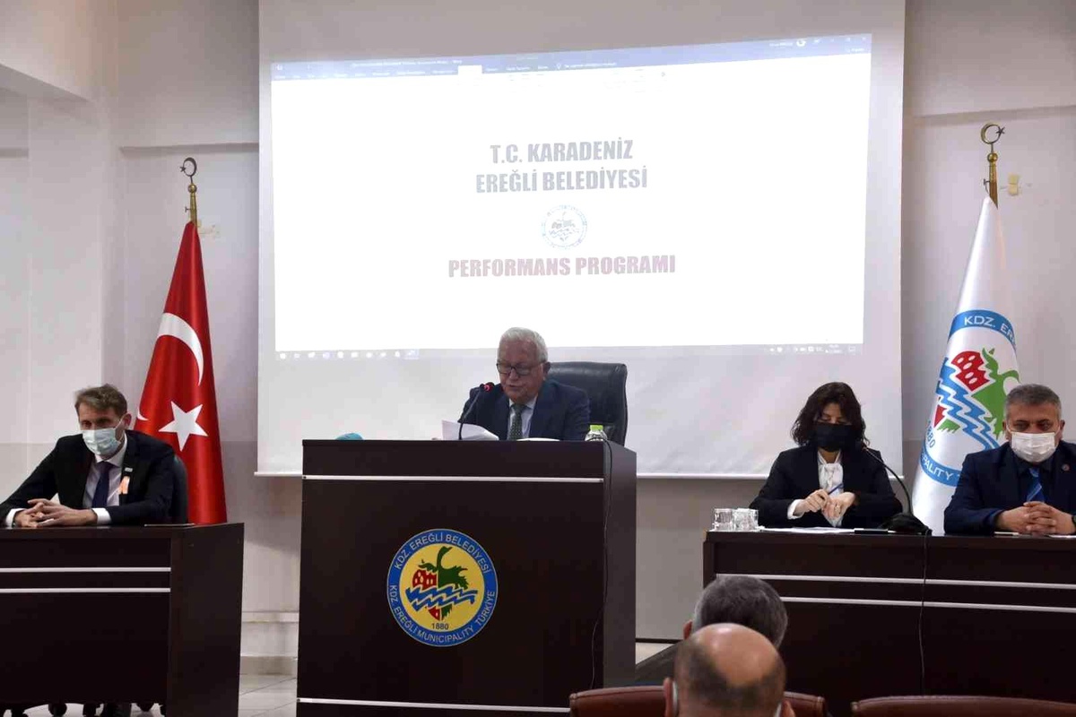 2022 yılı bütçesi mecliste kabul edildi