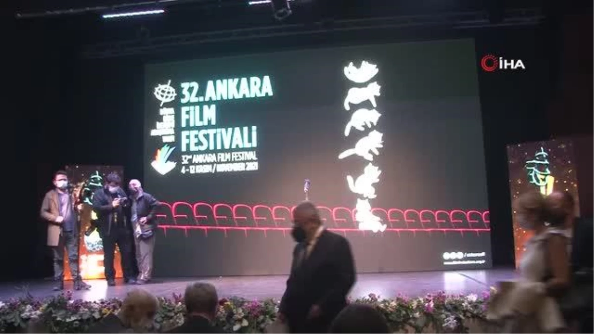 32. Ankara Film Festivali\'nin açılış töreninde "Onur Ödülleri" sahiplerini buldu