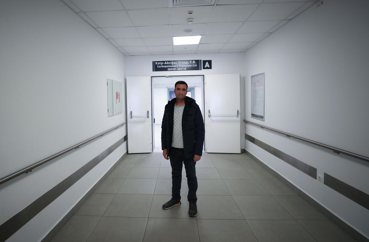 8 ay yoğun bakımda kalan hasta, kalp nakliyle hayata tutundu