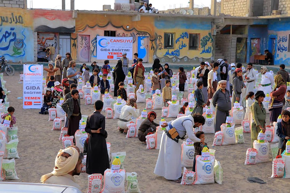 Cansuyu Derneği, Yemen\'de gıda yardımı yaptı