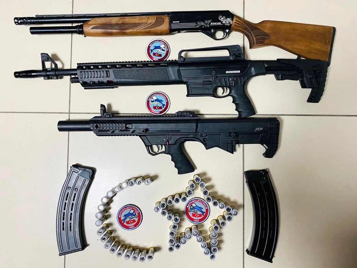 Son dakika: Çorum polisinden ruhsatsız silah operasyonu