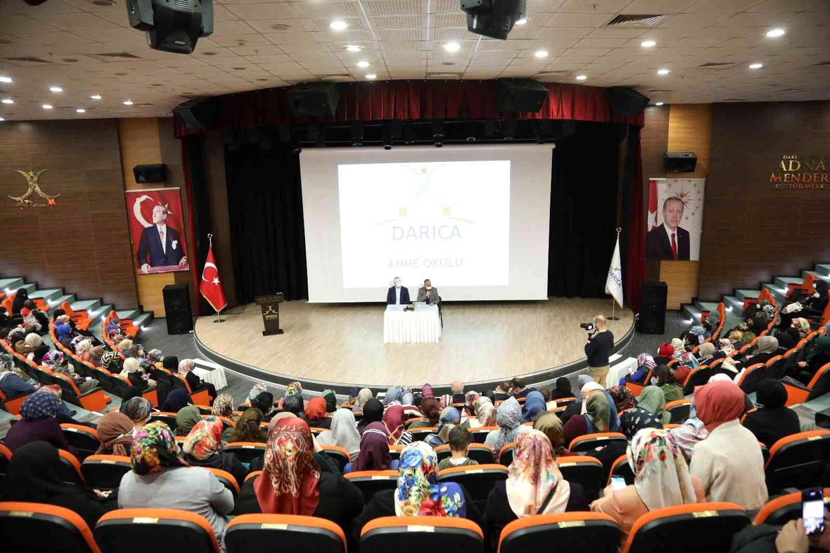 Darıca\'da Anne Okulu projesi başladı