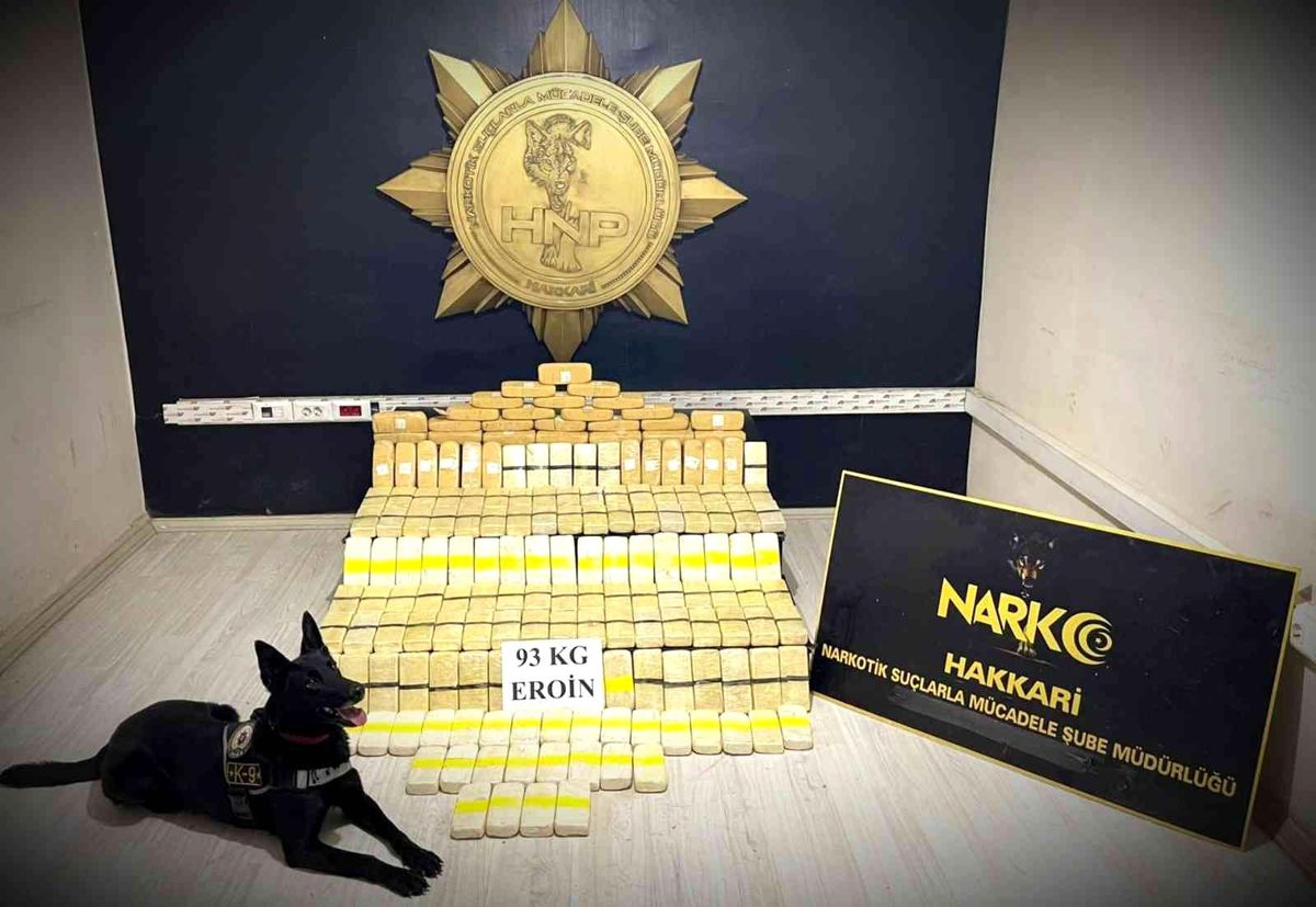 Hakkari\'de 93 kilo eroin ele geçirildi