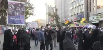İran'da, ABD'nin Tahran Büyükelçiliği işgalinin 42'nci yılı nedeniyle birçok kentte gösteri düzenlendi