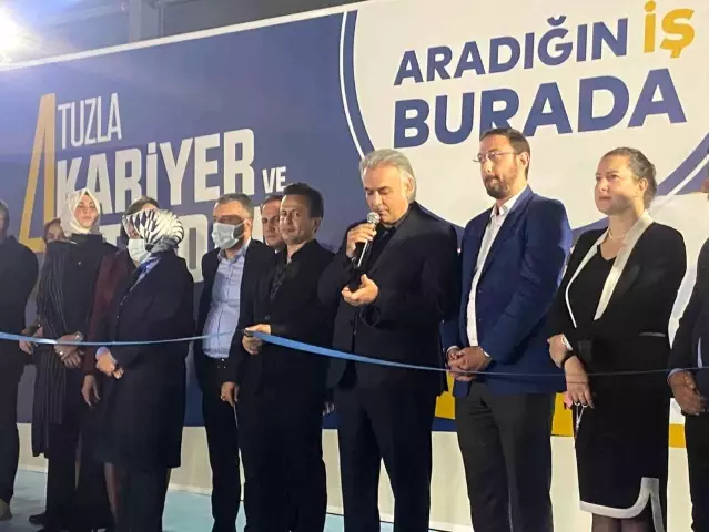 İş arayanlar ve iş verenler 4. Tuzla Kariyer ve İstihdam Fuarında buluştu