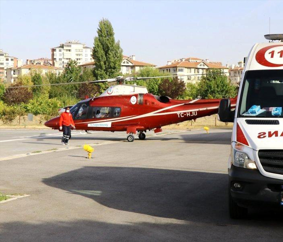 Son dakika haberi | Kalp krizi geçiren vatandaşın yardımına hava ambulansı yetişti