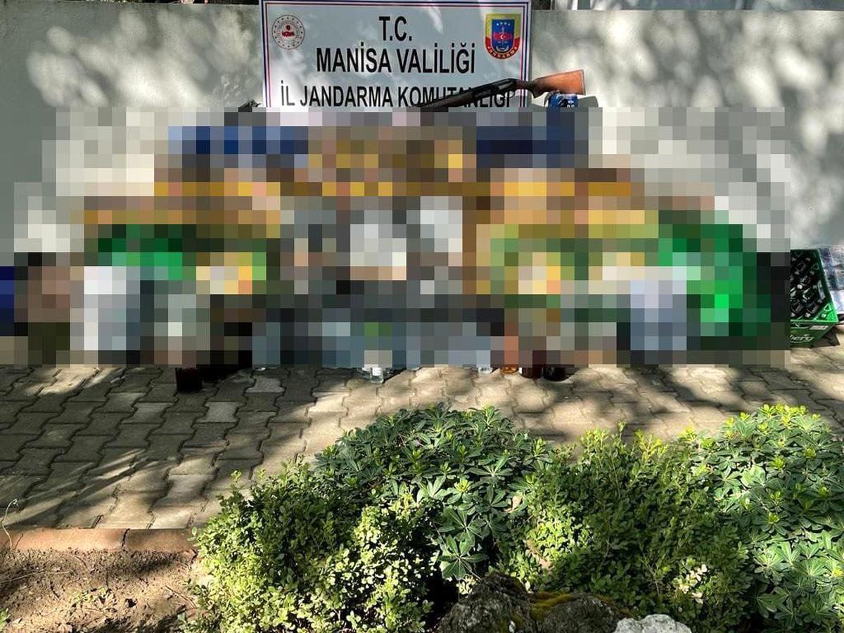 Manisa\'da kaçak içki operasyonu
